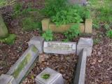 image of grave number 33590